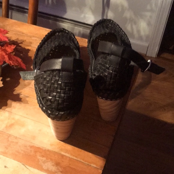 Free People Shoe - Picture 3 of 6